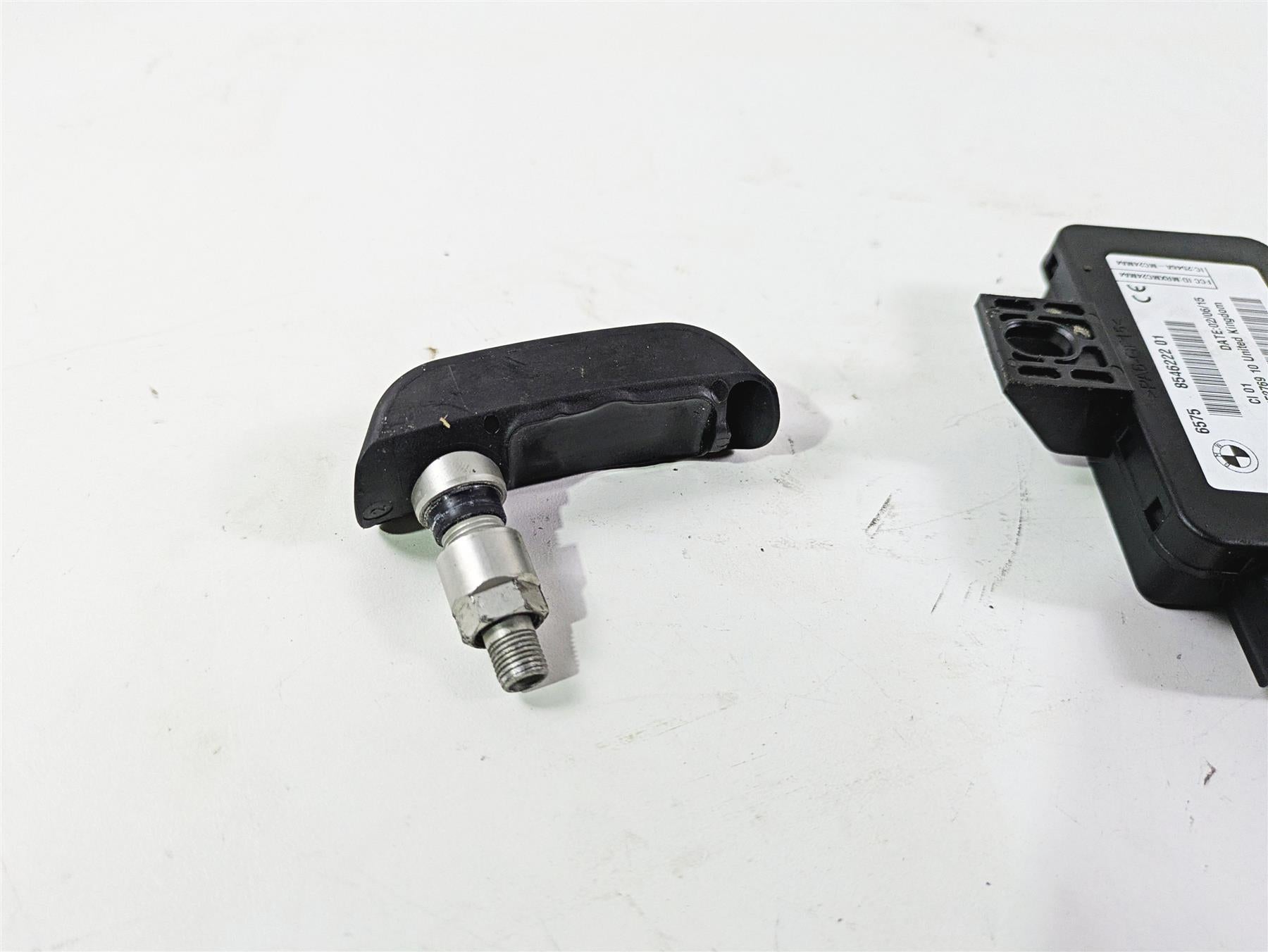2015 BMW R1200 GS Adv K51 Rdc Sensor & Tire Sensors 36318532731 65758546222 {{ shop.shopifyCountryName }} - Mototech271