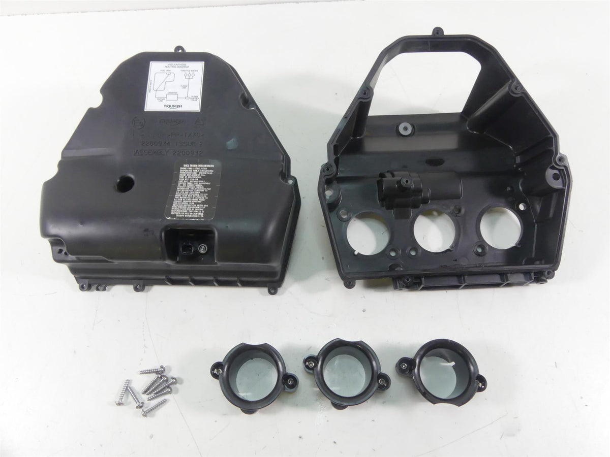 2019 Triumph Street Triple 765R Air Box Cleaner Breather Filter T2200932 {{ shop.shopifyCountryName }} - Mototech271