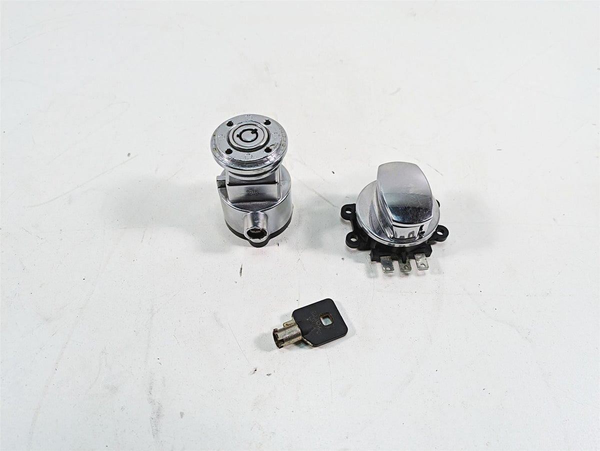 2009 Harley FXDF Dyna Fat Bob Ignition Switch Steering Lock Set 71430-06B {{ shop.shopifyCountryName }} - Mototech271