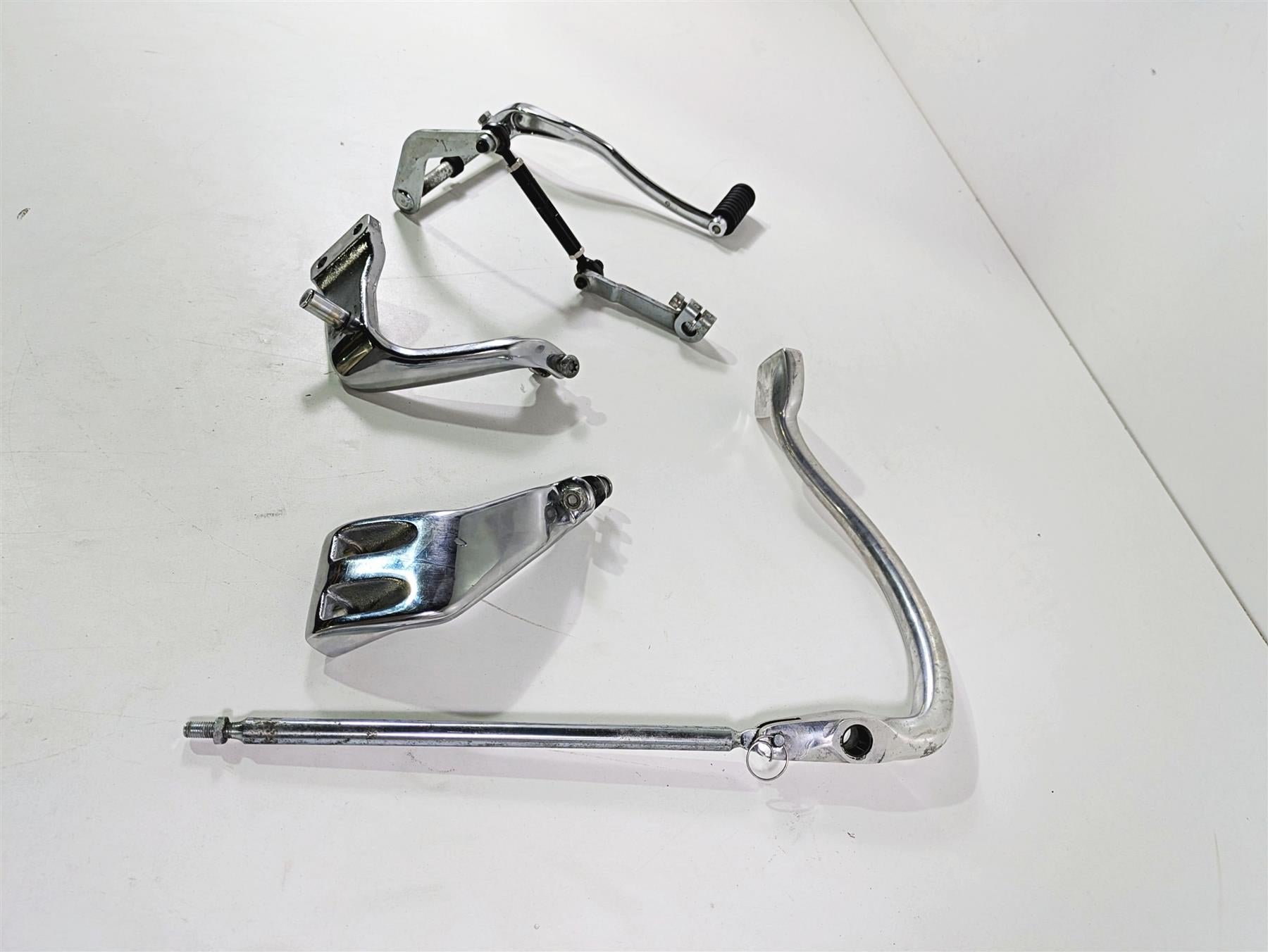 2014 Harley FXDL Dyna Low Rider Further Forward Mid-Control Footpeg Kit 50500386 {{ shop.shopifyCountryName }} - Mototech271