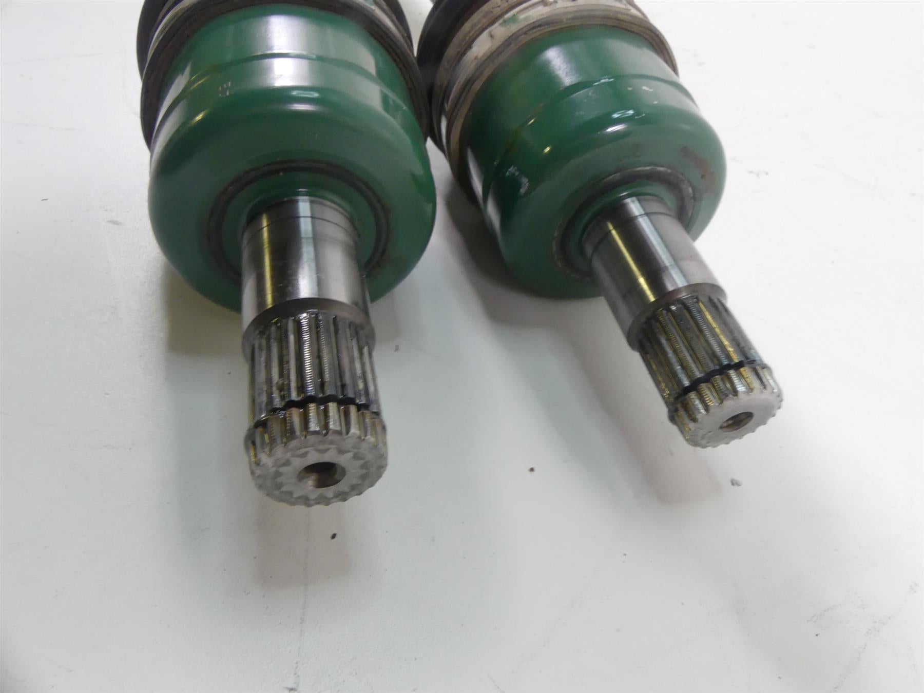 2018 Yamaha YXZ1000R EPS SS Front Drive CV Axle Shaft Set 2HC-2518F-00-00 {{ shop.shopifyCountryName }} - Mototech271