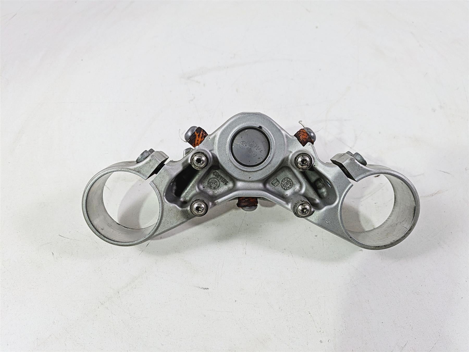 2009 BMW R1200GS K255 Adv Lower Triple Tree Steering Clamp 31427664956 {{ shop.shopifyCountryName }} - Mototech271