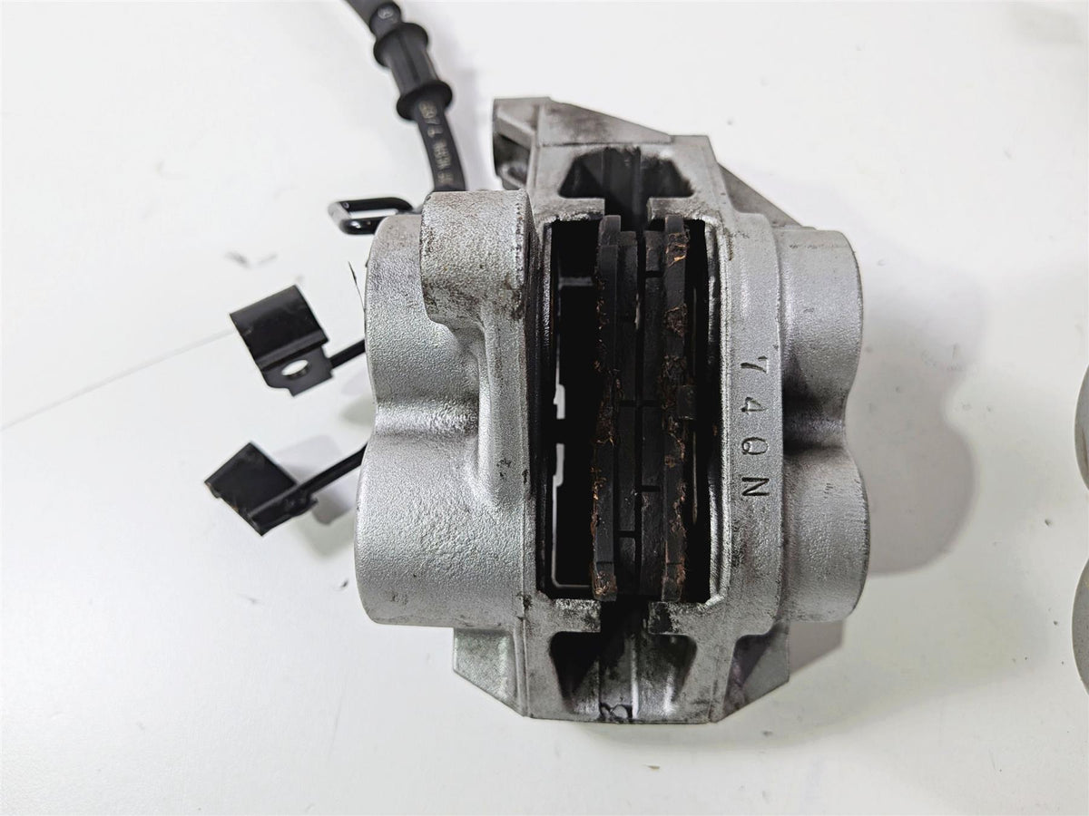 2008 Yamaha XV1900 Roadliner S Front Brake Caliper Set 1D7-2580T-00-00 {{ shop.shopifyCountryName }} - Mototech271