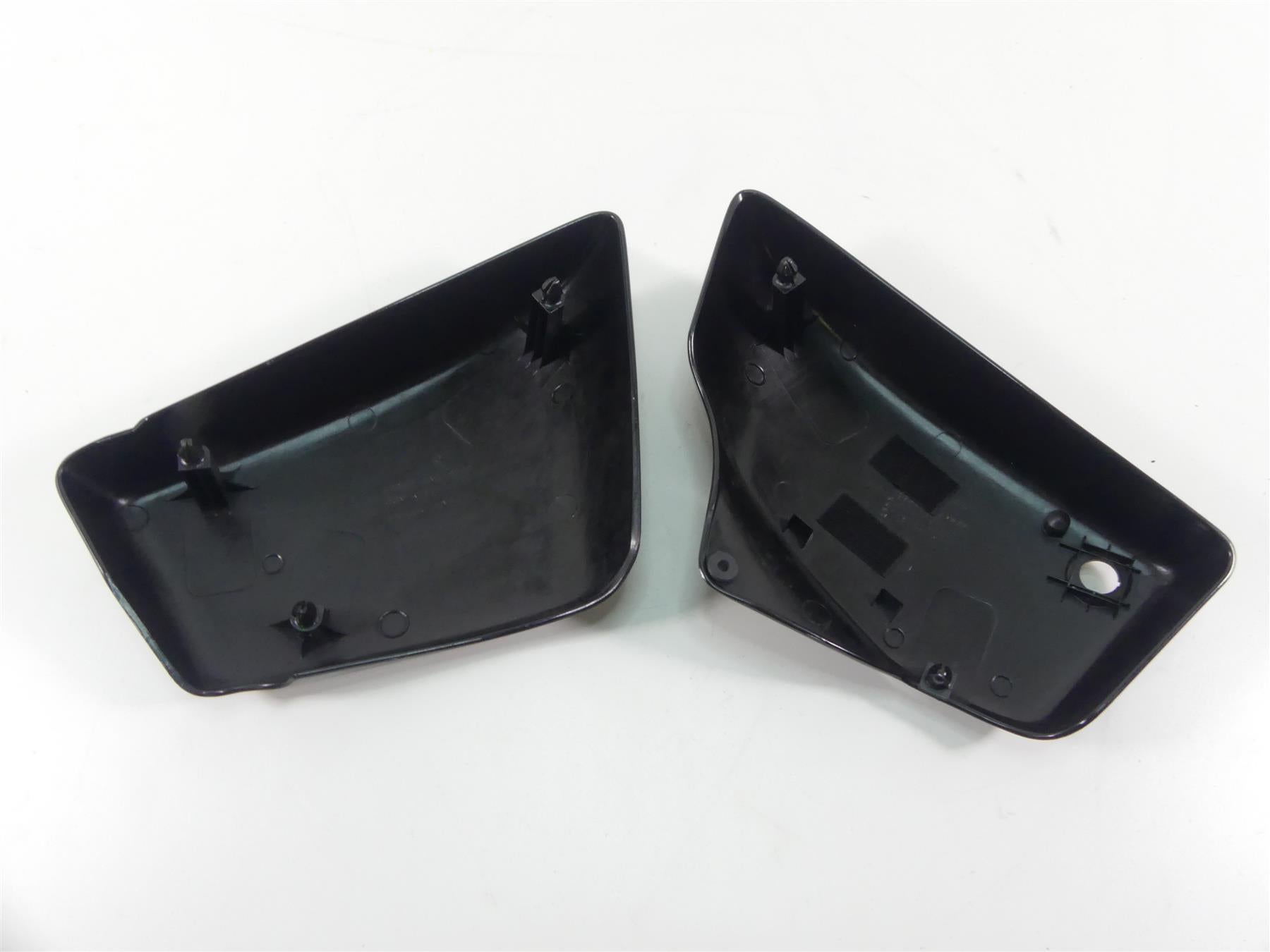 2003 Honda VT1100 C2 Shadow Sabre Side Cover Fairing Cowl Set 83510-MCK-A40 {{ shop.shopifyCountryName }} - Mototech271