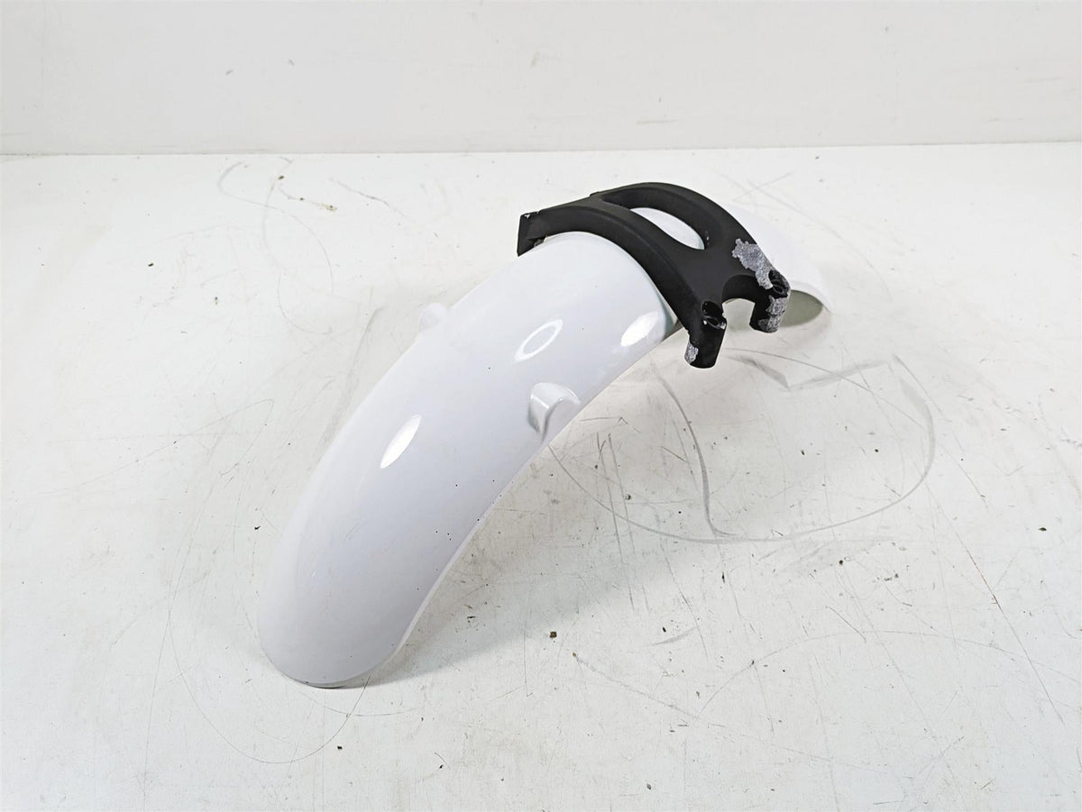 2013 Moto Guzzi V7 750 Stone White Front Fender & Bracket GU32434460 {{ shop.shopifyCountryName }} - Mototech271