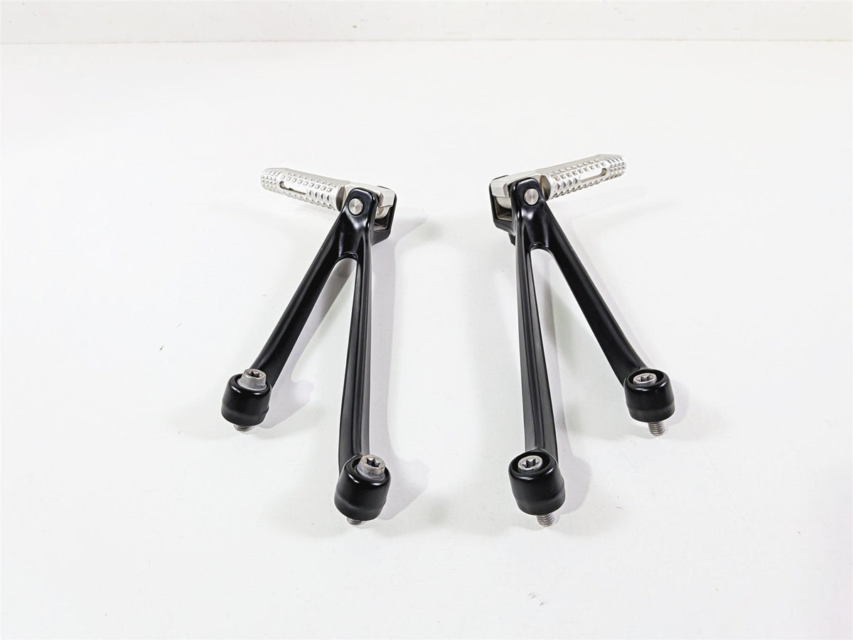 2014 BMW S1000RR K46 Rear Passenger Foot Peg Rest Set 46718521680 46718521681 {{ shop.shopifyCountryName }} - Mototech271