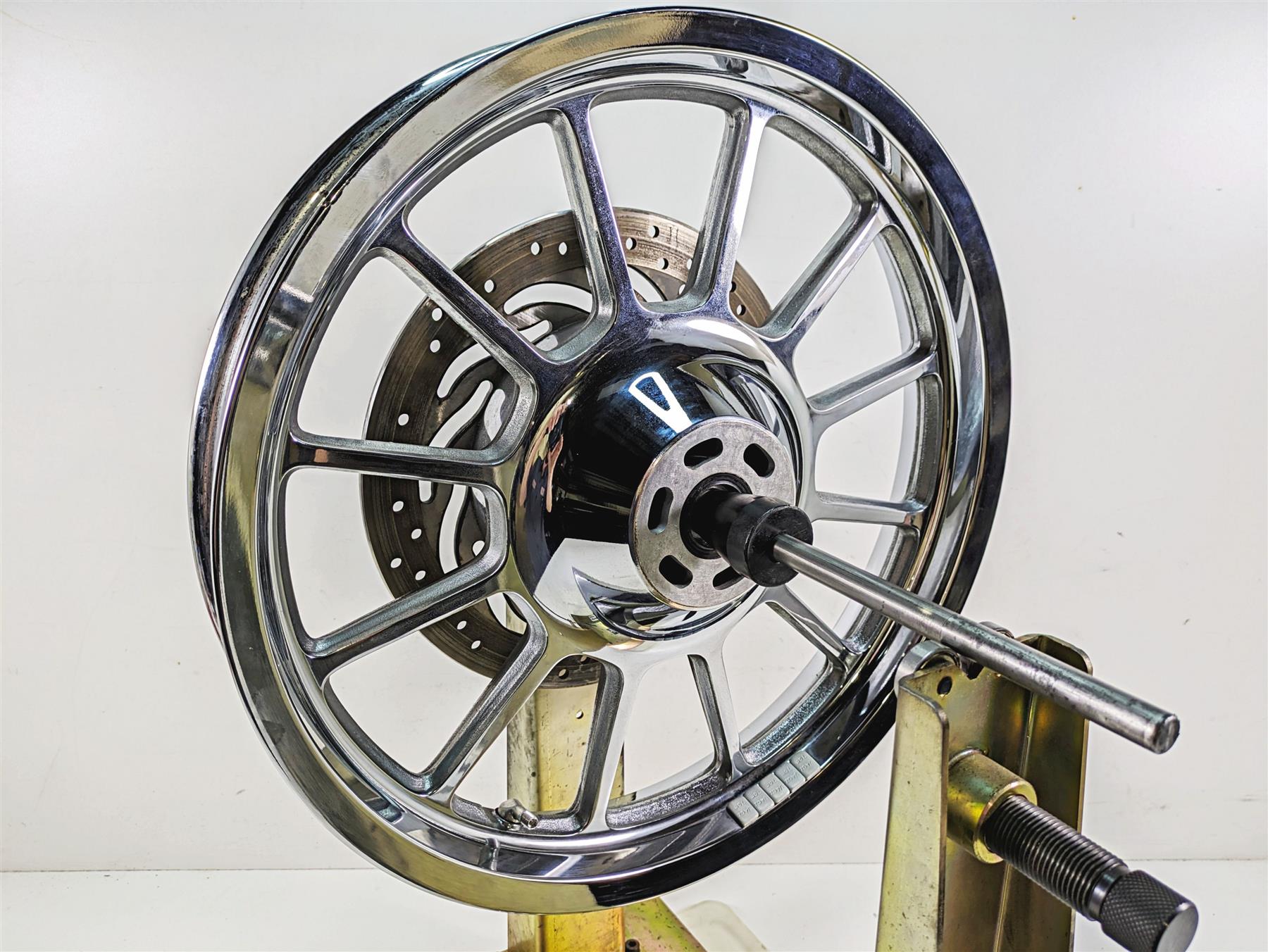 2011 Triumph America Straight 18x2.5 Front Wheel Chrome Rim T2001054 T2001058