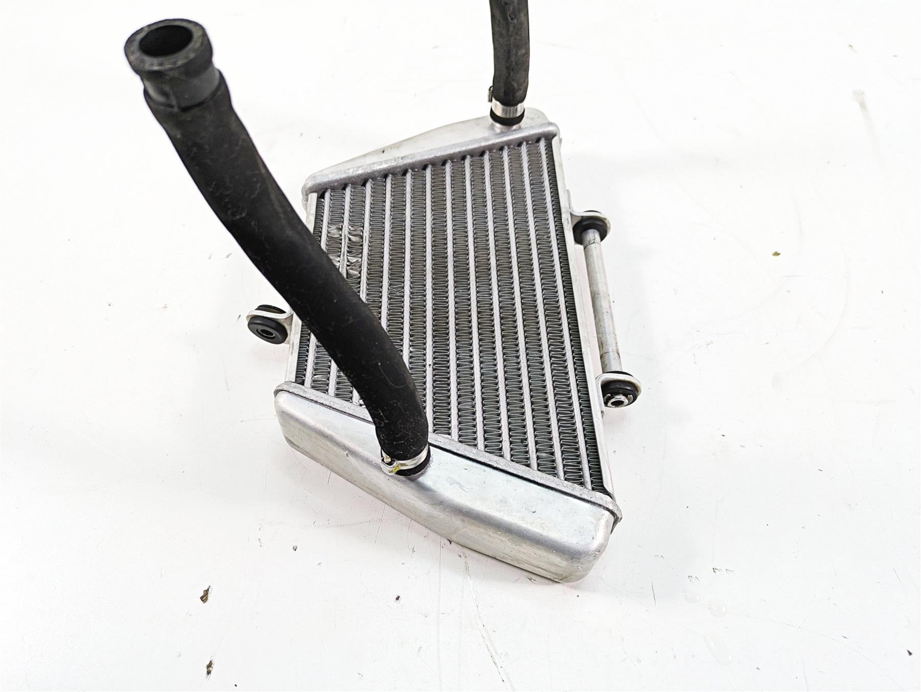 2020 Aprilia Tuono V4 Factory Oil Cooler & Lines Set 2B000897 {{ shop.shopifyCountryName }} - Mototech271