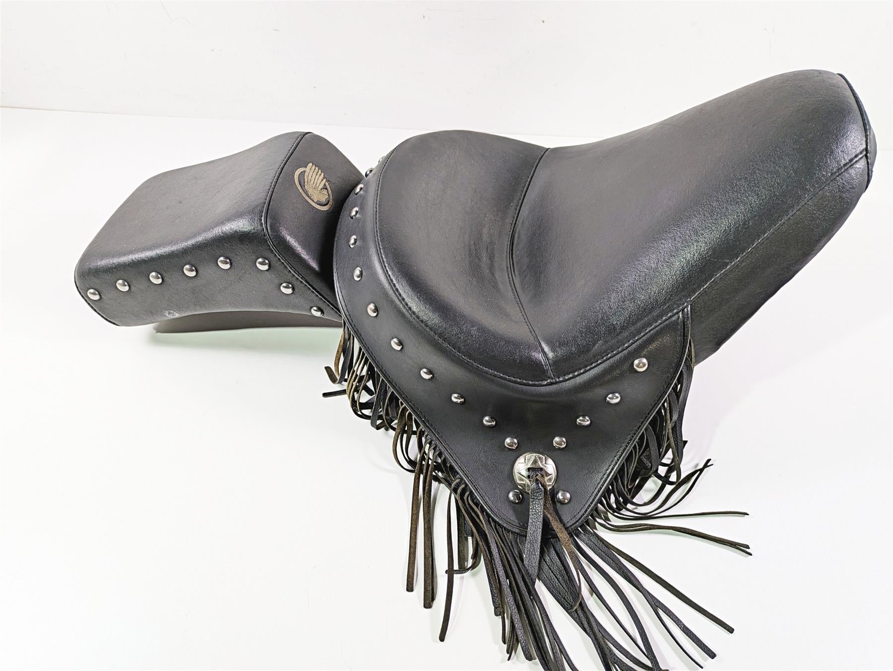 2002 Indian Spirit Deluxe Rider Passenger Studded Seat Saddle 62-097 {{ shop.shopifyCountryName }} - Mototech271