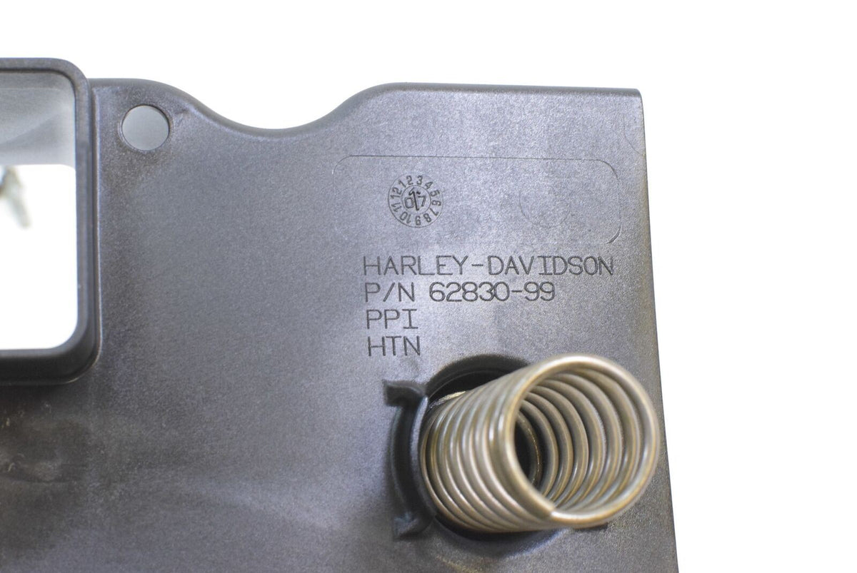 2007 Harley Touring FLHX Street Glide Transmission Oil Pan Cover 62711-99 {{ shop.shopifyCountryName }} - Mototech271