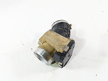 Load image into Gallery viewer, 2022 Can-Am Defender XMR HD10 Bosch Throttle Body Fuel Injector 420892596
