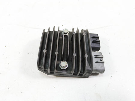 2007 Yamaha R1 YZFR1 Rectifier Voltage Regulator FH012AA 1D7-81960-00-00 {{ shop.shopifyCountryName }} - Mototech271