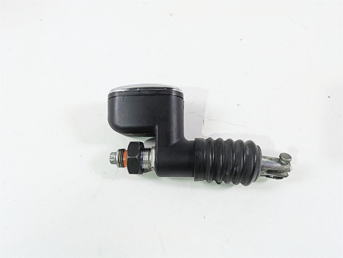 2007 Harley Touring FLHRSE CVO Road King Rear Brake Master Cylinder 46425-05A {{ shop.shopifyCountryName }} - Mototech271