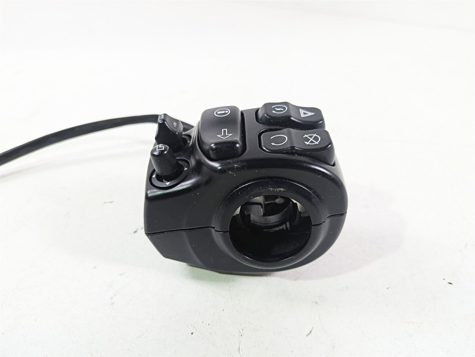 2015 Harley Touring FLHTKL Electra Glide Right Ptt Control Switch 71500130C {{ shop.shopifyCountryName }} - Mototech271