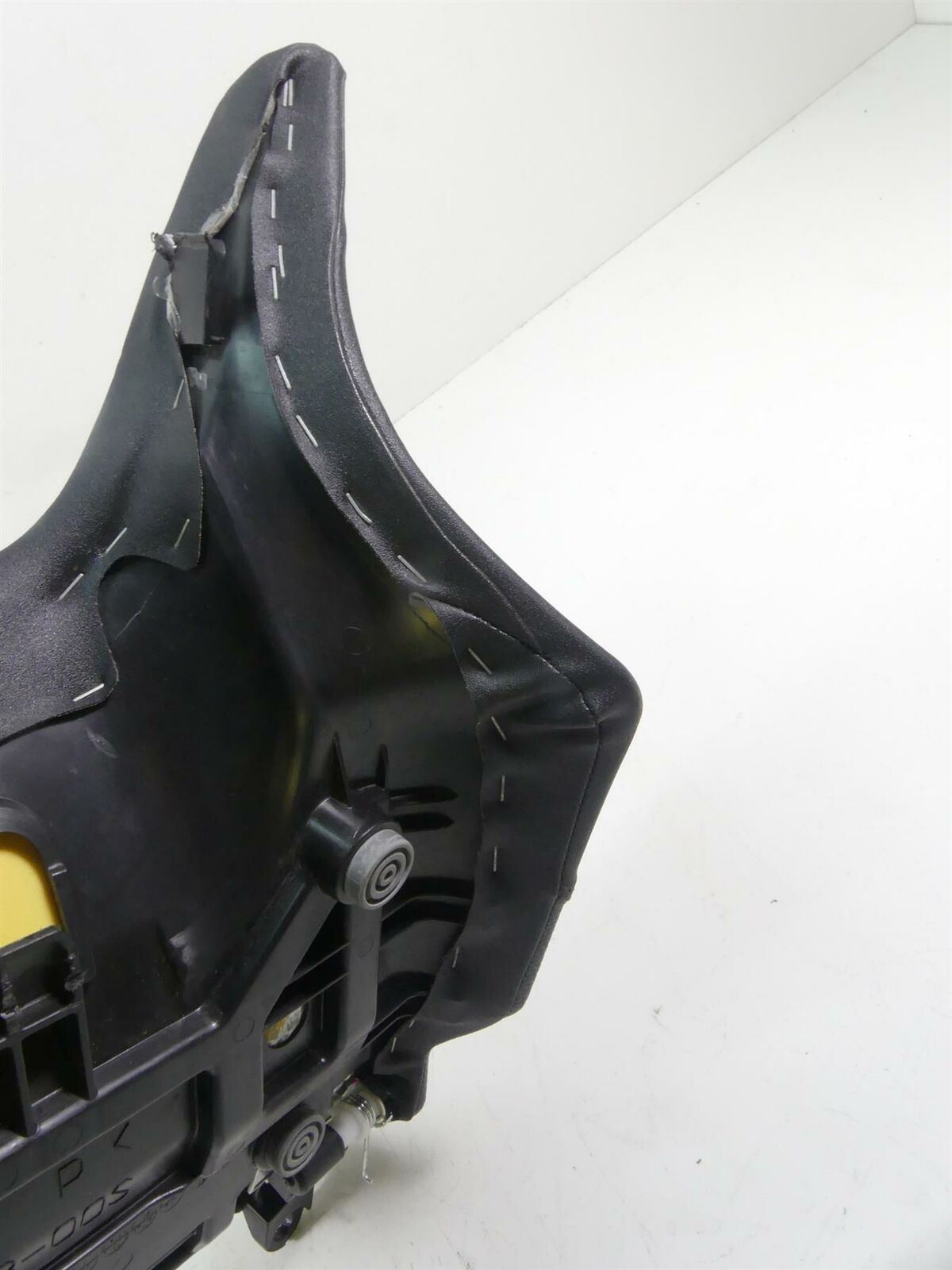 2020 Yamaha VMX17 1700 Front Drive Rider Saddle Seat - Read 2S3-24710-10-00 {{ shop.shopifyCountryName }} - Mototech271