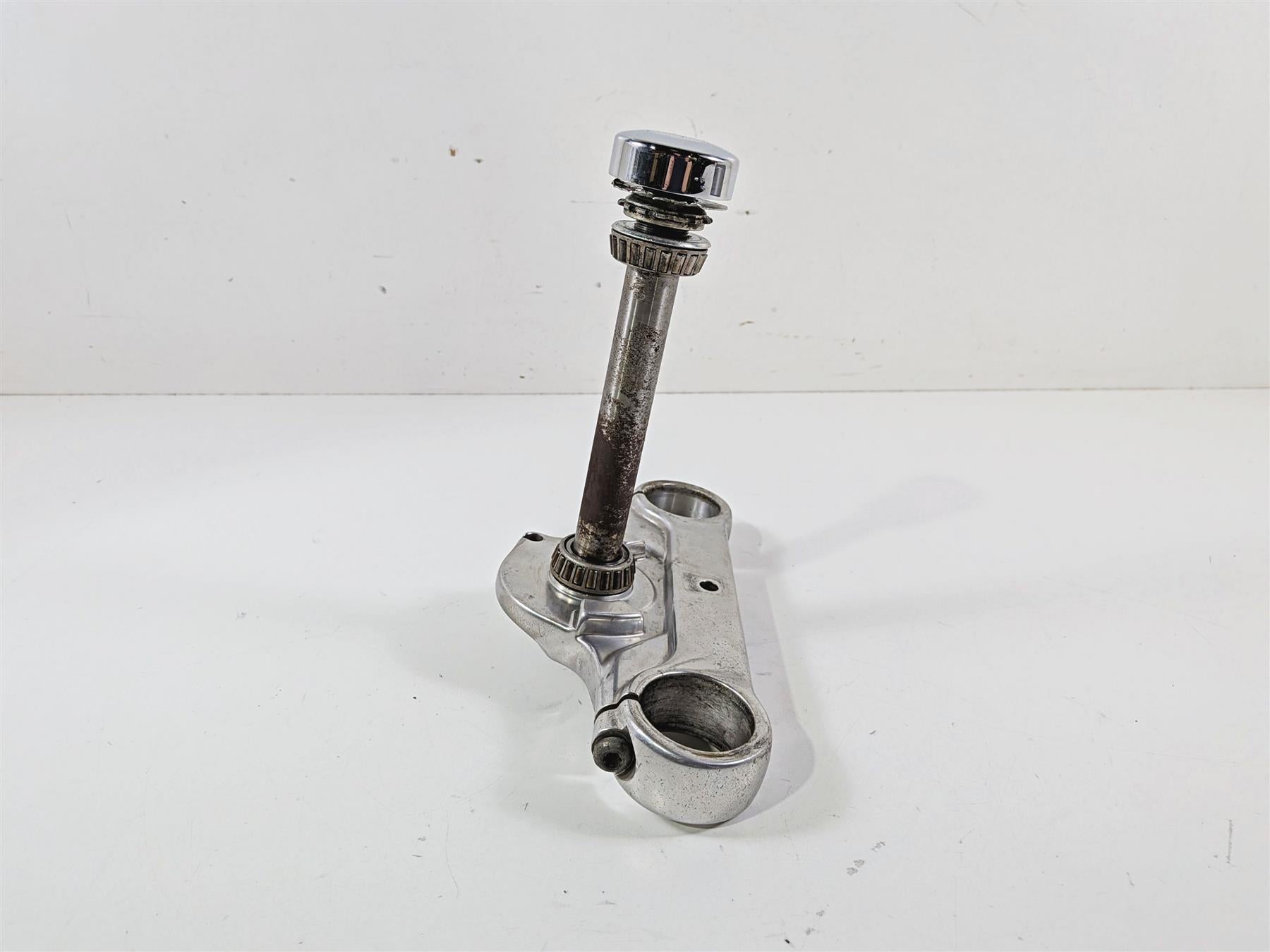 2007 Harley Dyna FXDB Street Bob Lower Triple Tree Steering Clamp -Read 46311-07 {{ shop.shopifyCountryName }} - Mototech271