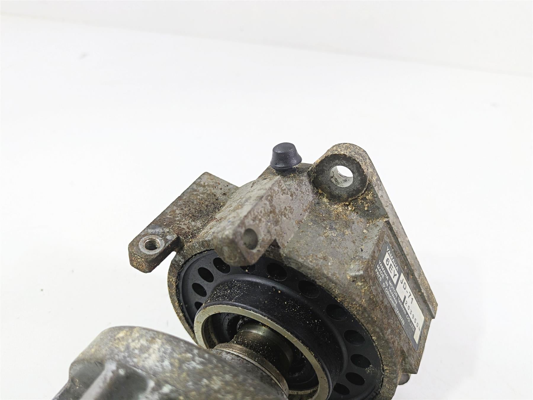 2019 Yamaha VX Cruiser HO 1800 Bearing Drive Shaft Rubber Mount 60E-R1323-00-00 {{ shop.shopifyCountryName }} - Mototech271