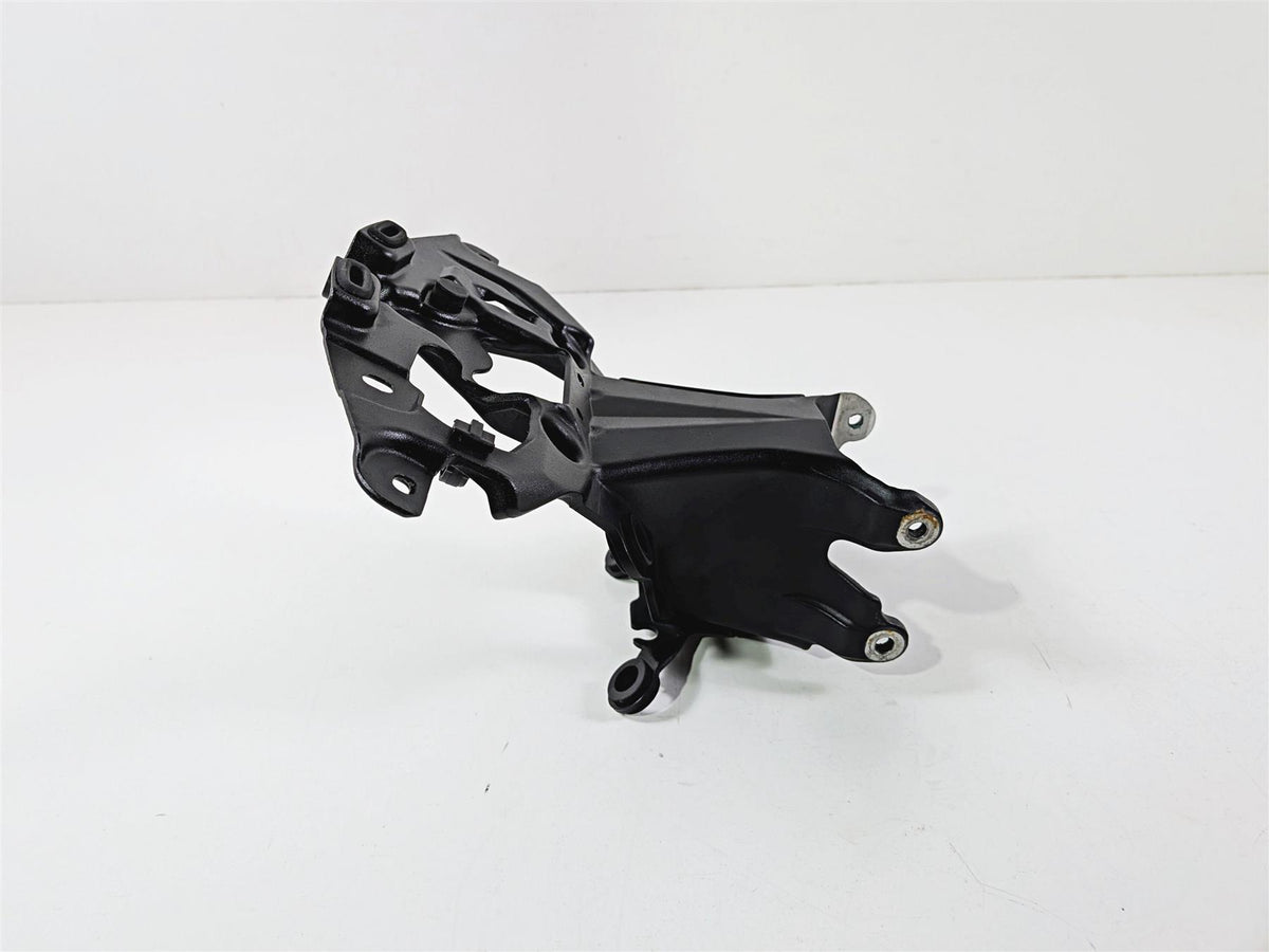 2019 Triumph Speed Triple RS 1050 Front Subframe Stay Carrier T2702886 {{ shop.shopifyCountryName }} - Mototech271