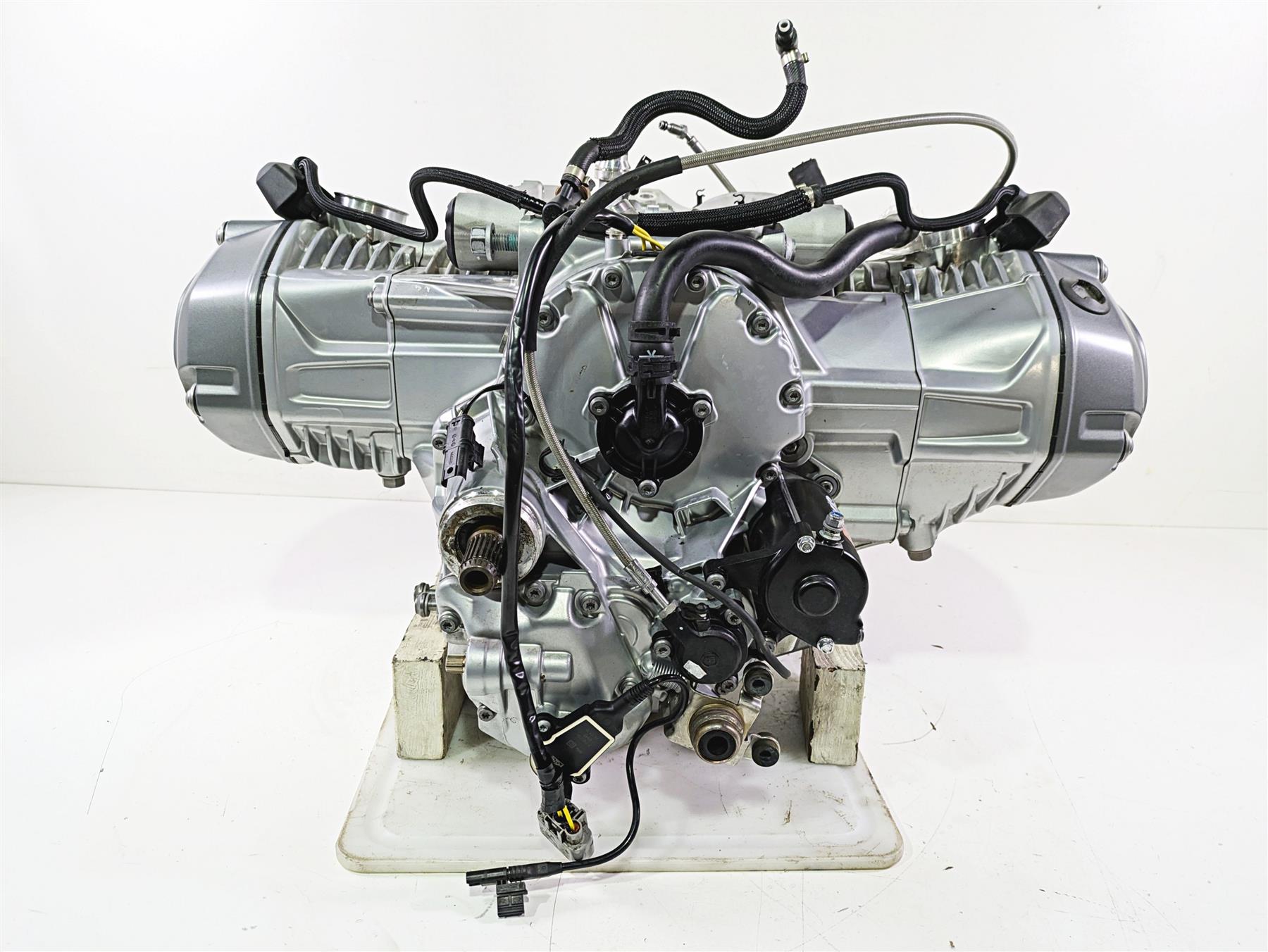 2018 BMW R1200GS GSW K50 Running Engine Transmission 22k - Video 11008389099 {{ shop.shopifyCountryName }} - Mototech271