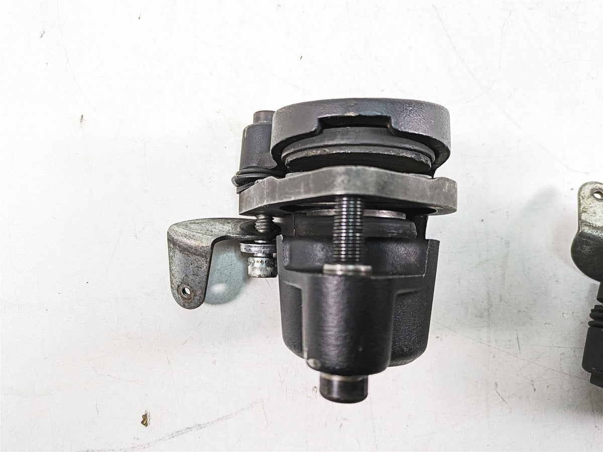 1999 Harley Touring FLHTC Electra Glide Front Brake Calipers 44046-84 44023-83 {{ shop.shopifyCountryName }} - Mototech271
