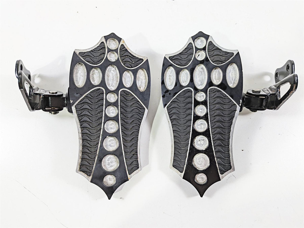 2014 Suzuki M109R VZR1800 Boulevard Rear Passenger Floor Boards 43700-48G00 {{ shop.shopifyCountryName }} - Mototech271