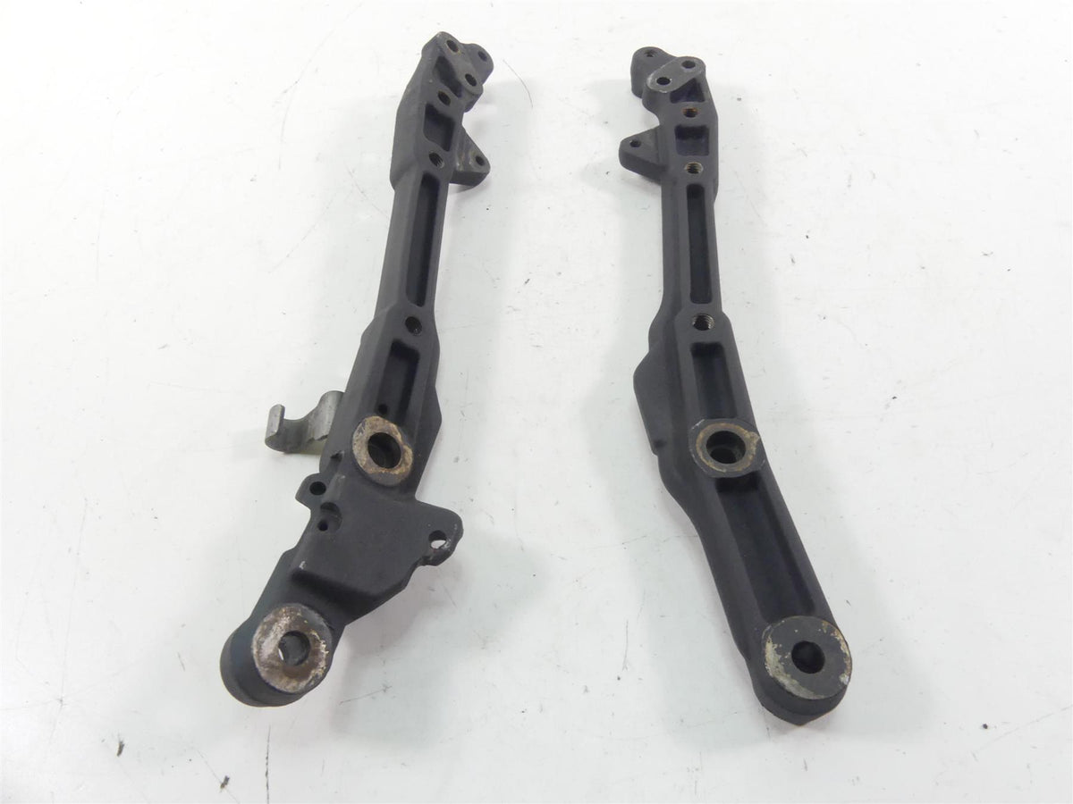 2013 Victory Cross Country Lower Engine Cradle Mounts Holder L 5137537 R 5136540 {{ shop.shopifyCountryName }} - Mototech271
