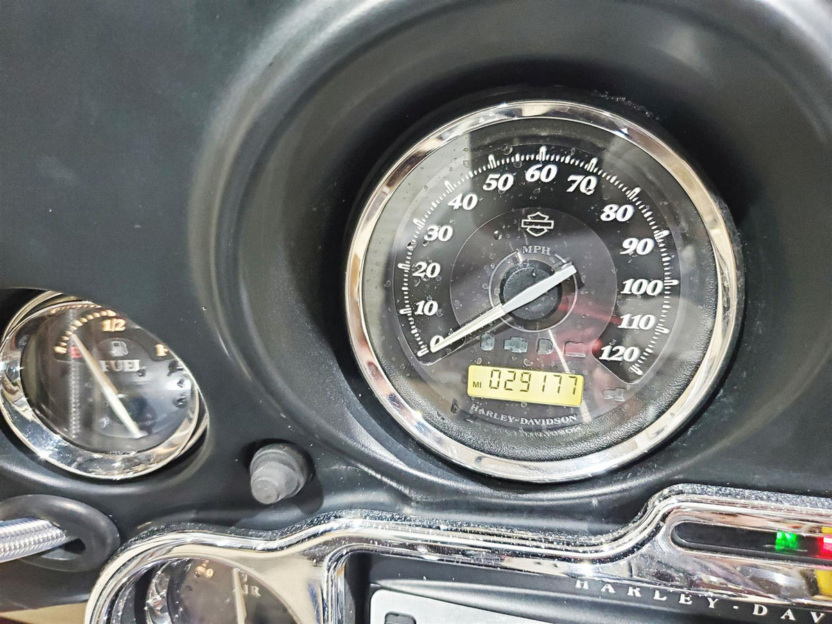2010 Harley Touring FLHTK Electra Glide Speedo Speedometer Gauge - 29K 74682-10 {{ shop.shopifyCountryName }} - Mototech271