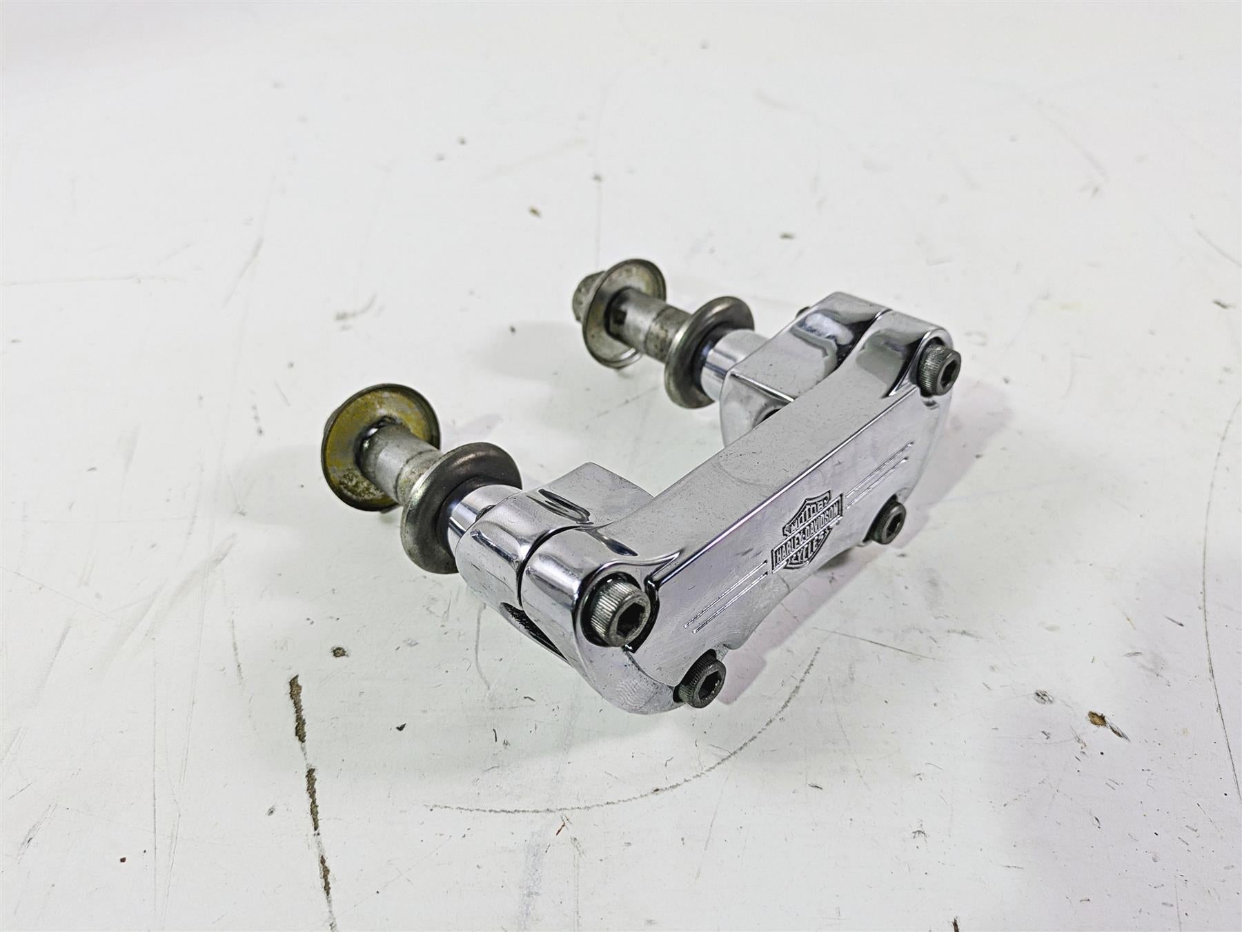 1992 Harley FLSTC Softail Heritage Handlebar Holder Riser Set 56567-86B {{ shop.shopifyCountryName }} - Mototech271