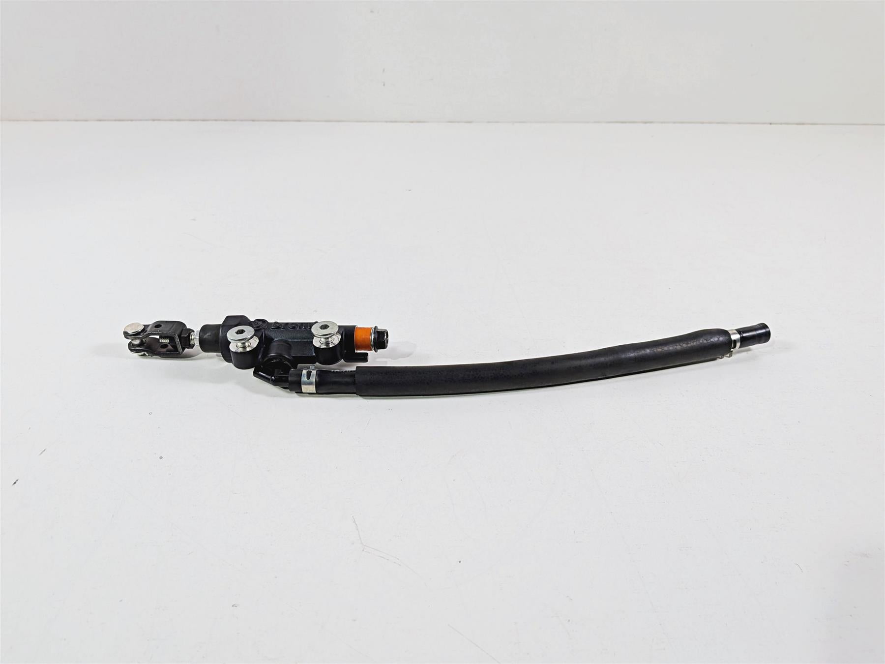 2025 Yamaha YZF R7 Rear 1/2 Brake Master Cylinder Brembo 56P-2583V-01-00 {{ shop.shopifyCountryName }} - Mototech271