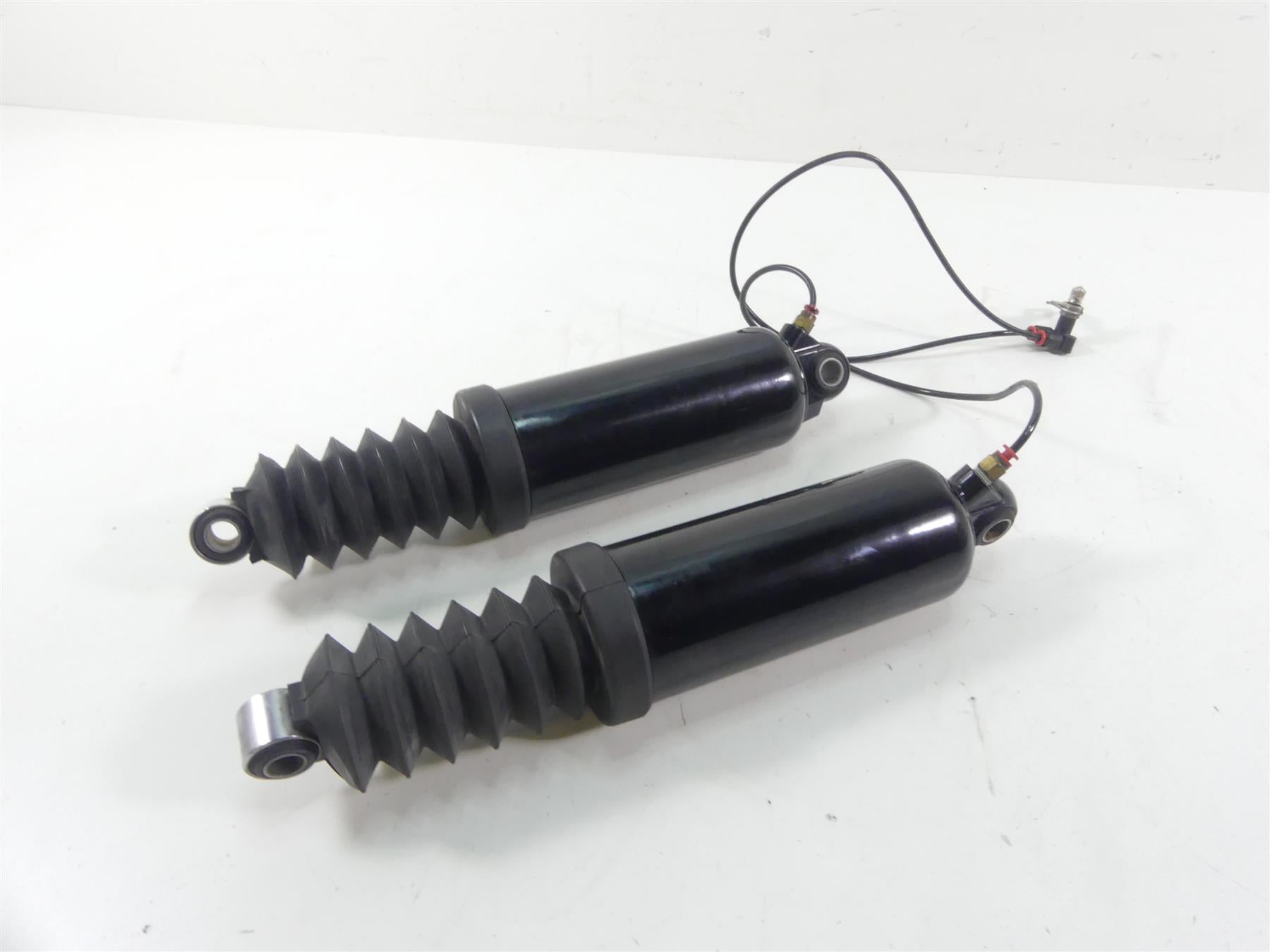 2007 Harley FLHTCU SE CVO Electra Glide Rear Shock Damper Set 13" 54565-97C {{ shop.shopifyCountryName }} - Mototech271