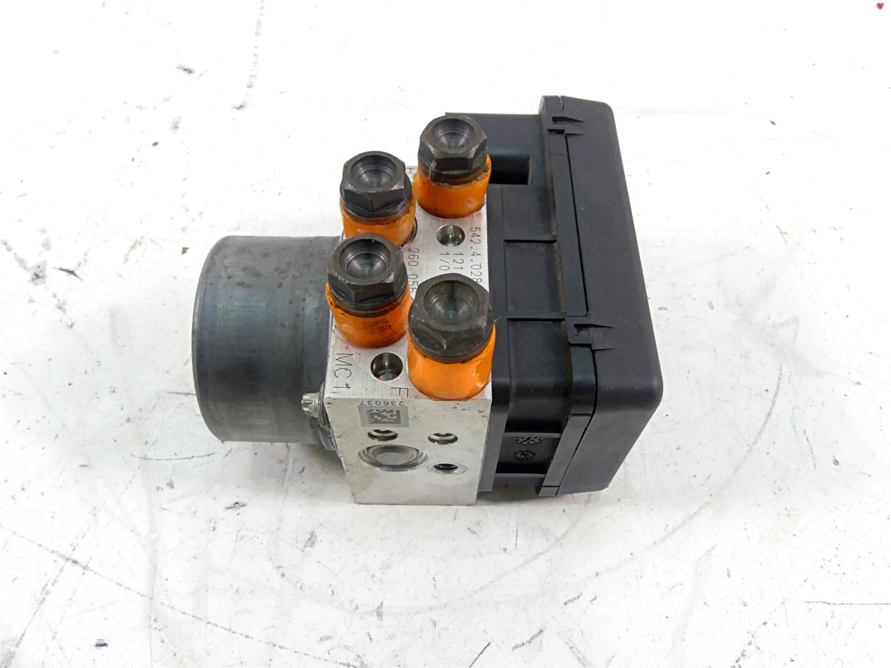 2013 Ducati Diavel Red Abs Brake Pump Module Unit 542a0284A {{ shop.shopifyCountryName }} - Mototech271