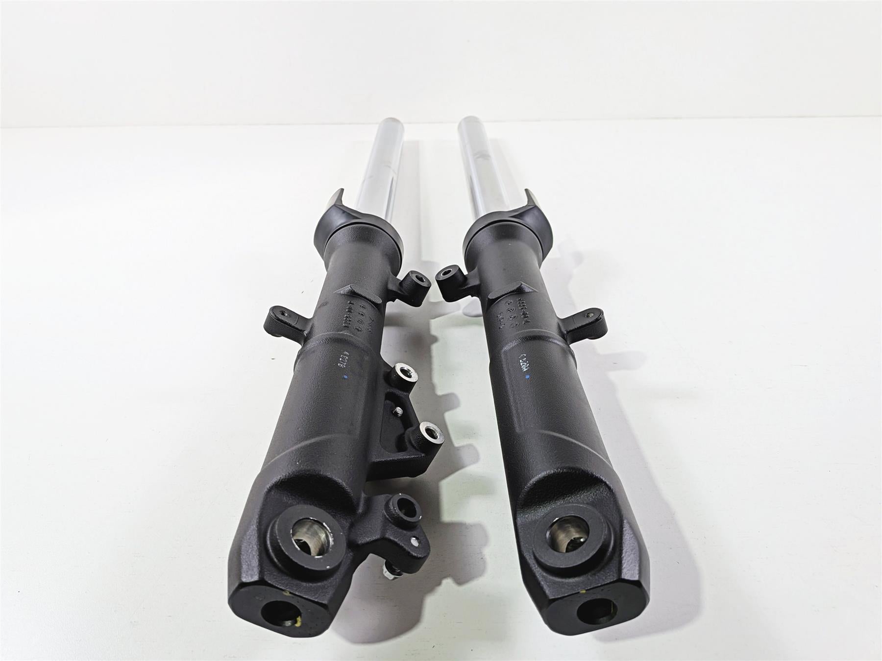 2024 Kawasaki EX500 Ninja 40th An. Straight Front Fork Leg Set 44071-1689-18R {{ shop.shopifyCountryName }} - Mototech271