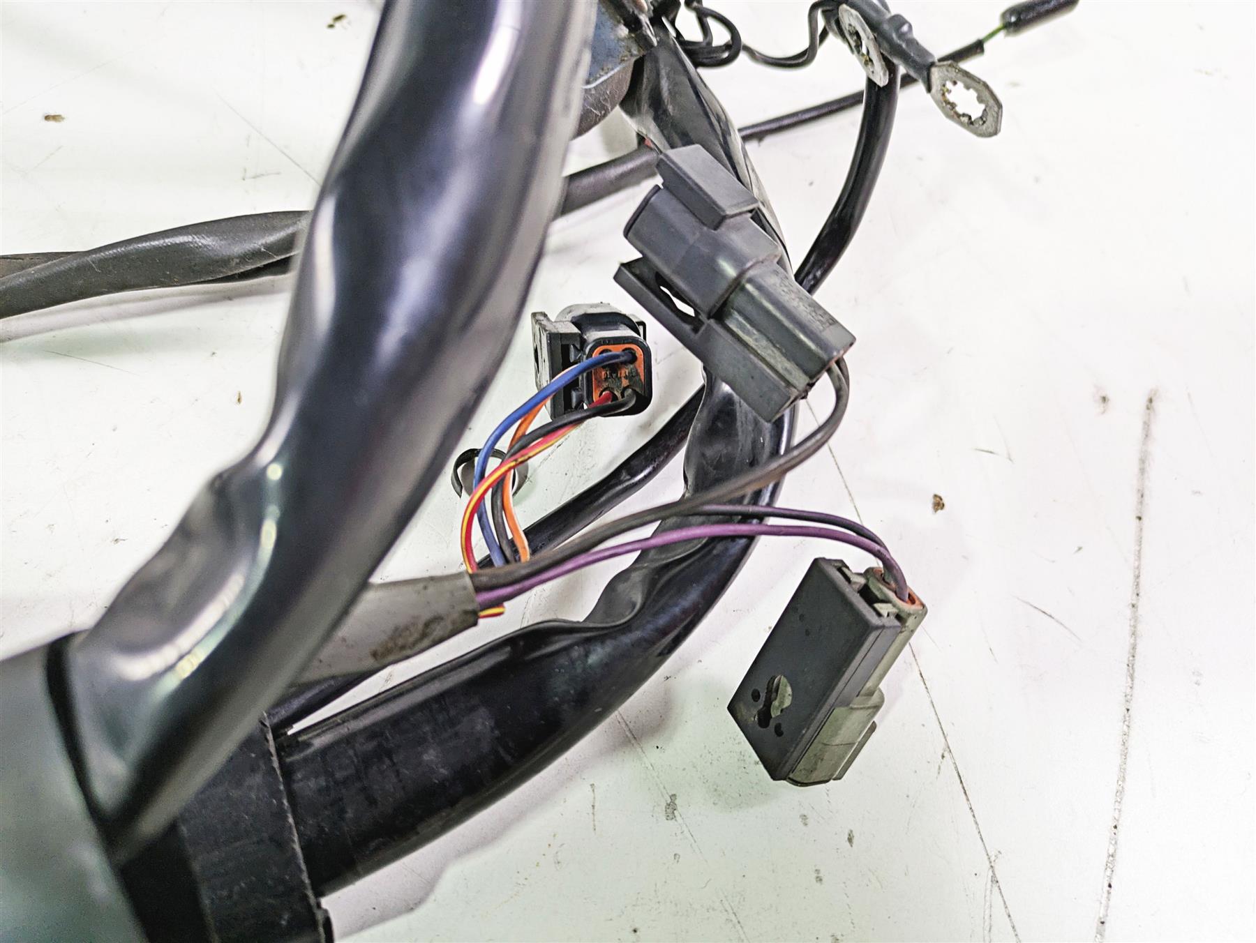 2005 Harley Softail FLSTSCI Heritage Springer Wiring Harness Loom 70431-04A {{ shop.shopifyCountryName }} - Mototech271