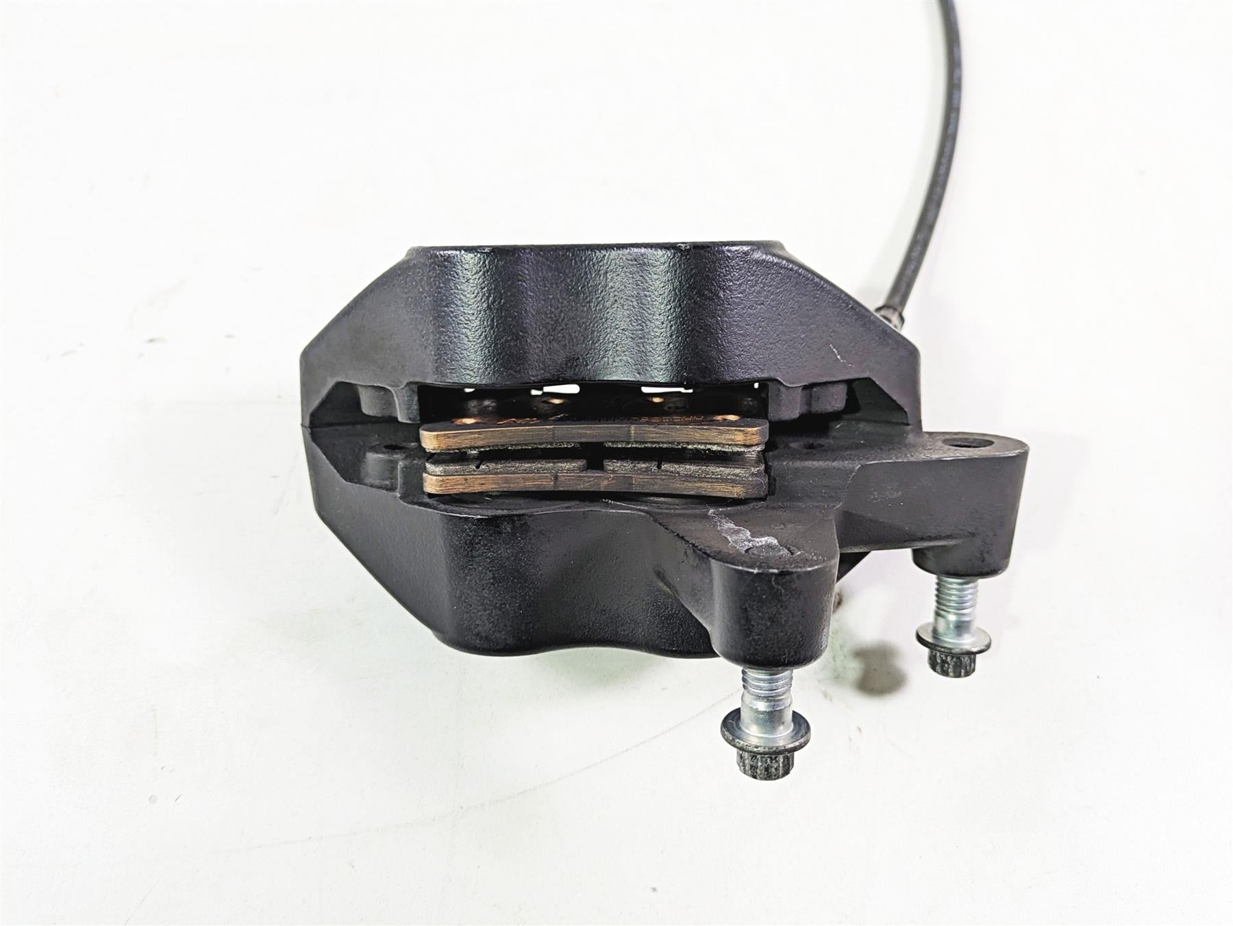 2020 Harley Softail FXST Standard Front Brake Caliper 41300095 {{ shop.shopifyCountryName }} - Mototech271