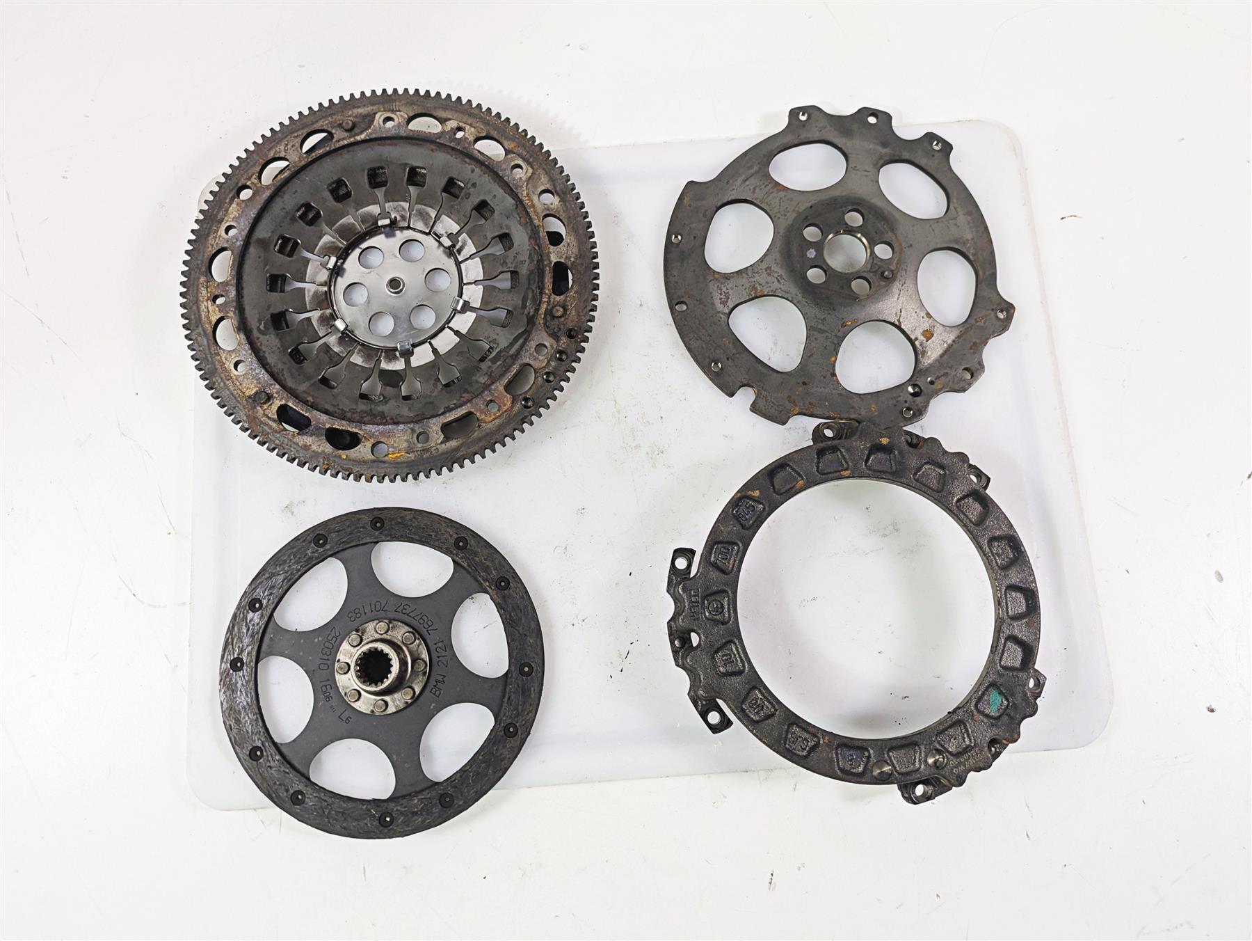 2010 BMW R1200GS K25 Clutch Pressure Plate Friction Disc Set 21217697737 {{ shop.shopifyCountryName }} - Mototech271