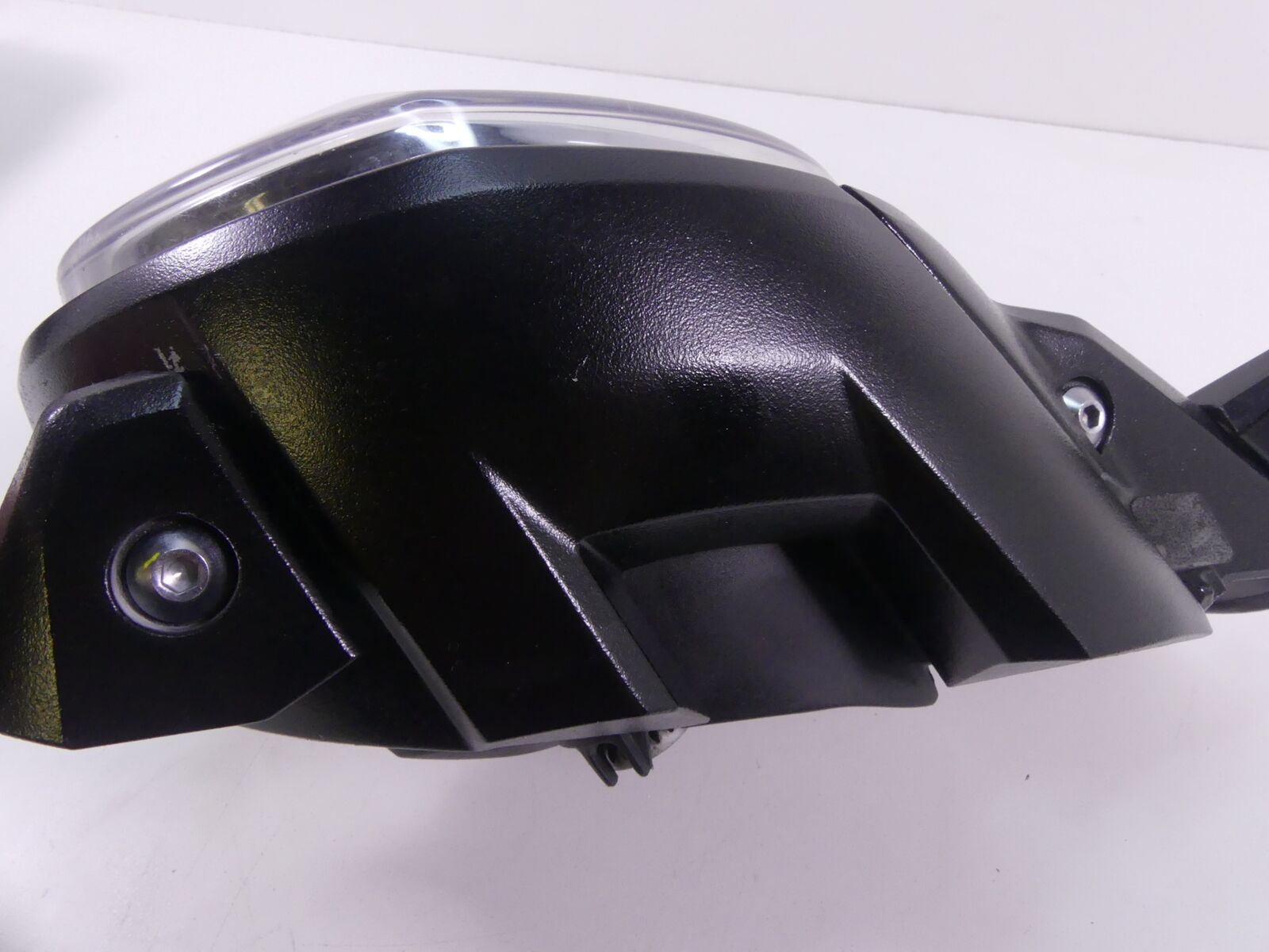 2019 Yamaha VMX17 V-Max 1700 Headlight Head Light Lamp + Mount 2S3-84300-00-00 {{ shop.shopifyCountryName }} - Mototech271