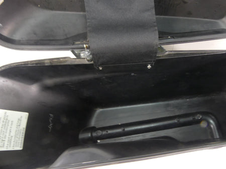 2014 Harley Touring FLHX Street Glide Saddlebag Luggage Box Set - Read 90200412 {{ shop.shopifyCountryName }} - Mototech271