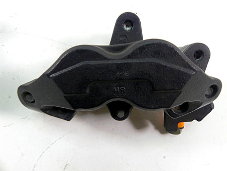 2019 Indian Chieftain Classic Front Brake Caliper Set 1912390 1912391 {{ shop.shopifyCountryName }} - Mototech271