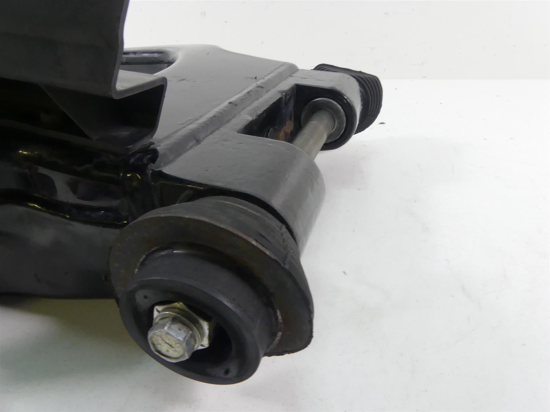 2012 Harley CVO FLHX SE3 Street Glide Rear Swingarm Swing Arm + Axle 45470-09 {{ shop.shopifyCountryName }} - Mototech271