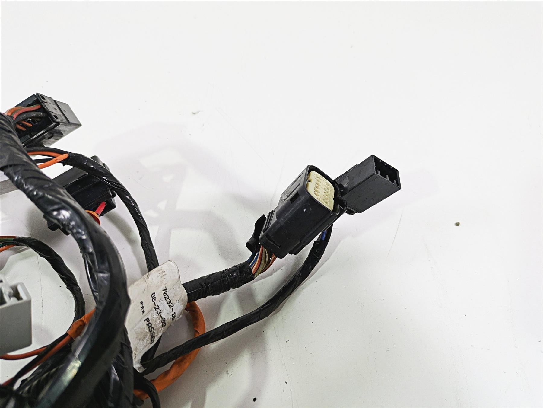 2010 Harley Touring FLHX Street Glide Front Fairing Wiring Harness READ 70232-10 {{ shop.shopifyCountryName }} - Mototech271