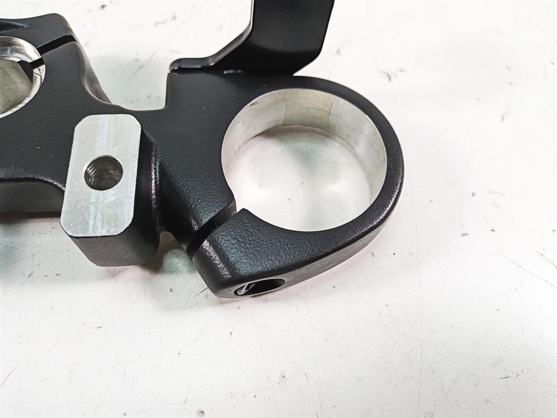 2022 Harley RA1250 S Pan America Upper Triple Tree Steering Clamp 45900242 {{ shop.shopifyCountryName }} - Mototech271