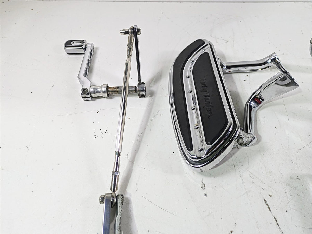 2007 Harley Touring FLHTCU SE CVO E-Glide Full Chrome Floor Board Set 50688-04 {{ shop.shopifyCountryName }} - Mototech271
