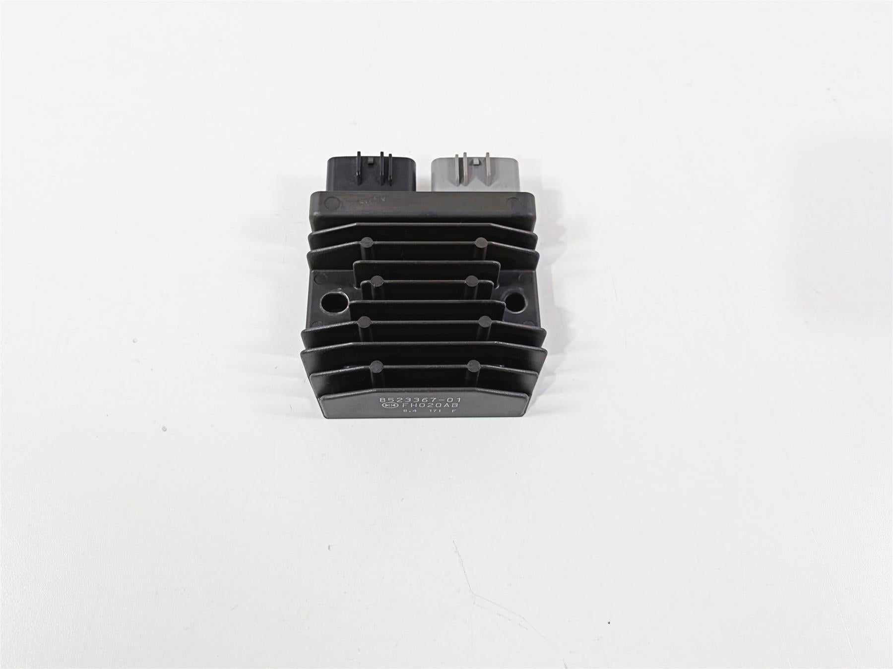 2019 BMW R1250GS K50 Rectifier Voltage Regulator FH020AB 8523367 12318523367 {{ shop.shopifyCountryName }} - Mototech271