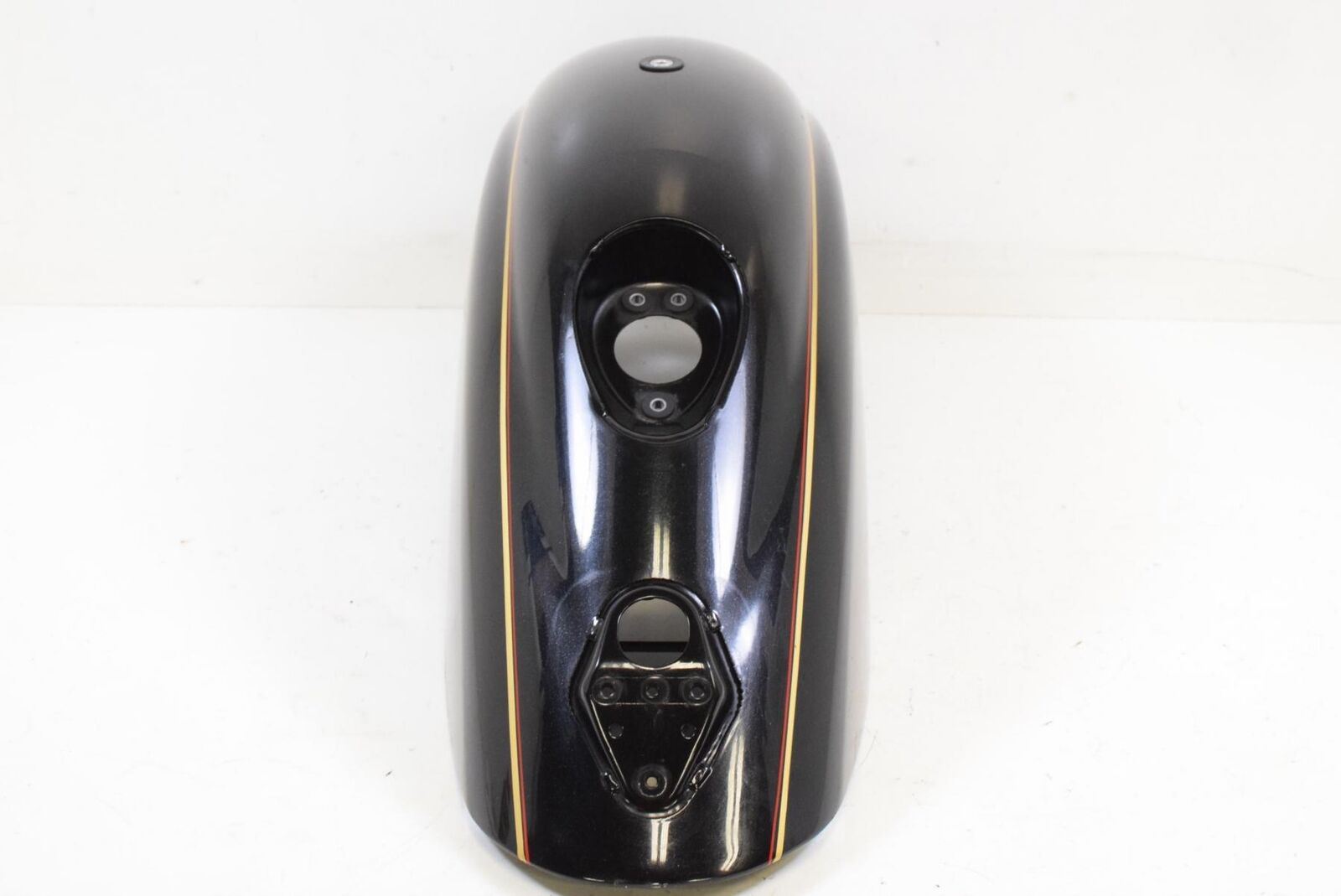 2015 Triumph Rocket III 3 Touring ABS Rear Fender Tire Hugger Mud Guard T2308445 {{ shop.shopifyCountryName }} - Mototech271