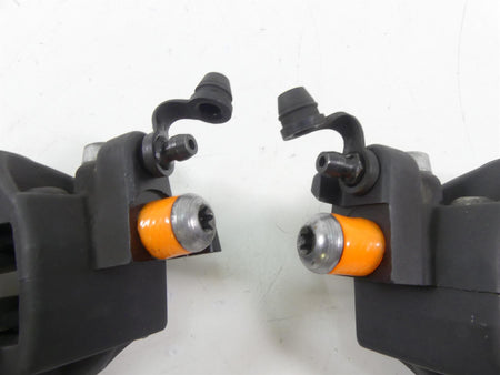 2009 BMW R1200GS K25 Front Brake Caliper Set 34117711438 34117711439 {{ shop.shopifyCountryName }} - Mototech271