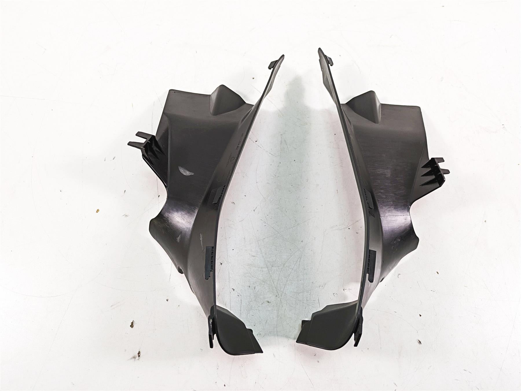 2016 Ducati Panigale 1299 S Upper Inner Side Panel Covers 46014943C 46014953C {{ shop.shopifyCountryName }} - Mototech271