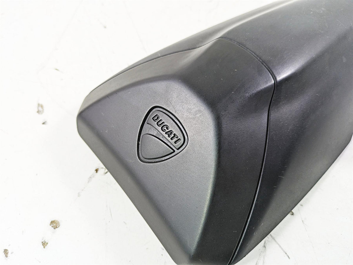 2015 Ducati Panigale 1299 S Rear Passenger Seat Cover Cowl 24715141A {{ shop.shopifyCountryName }} - Mototech271