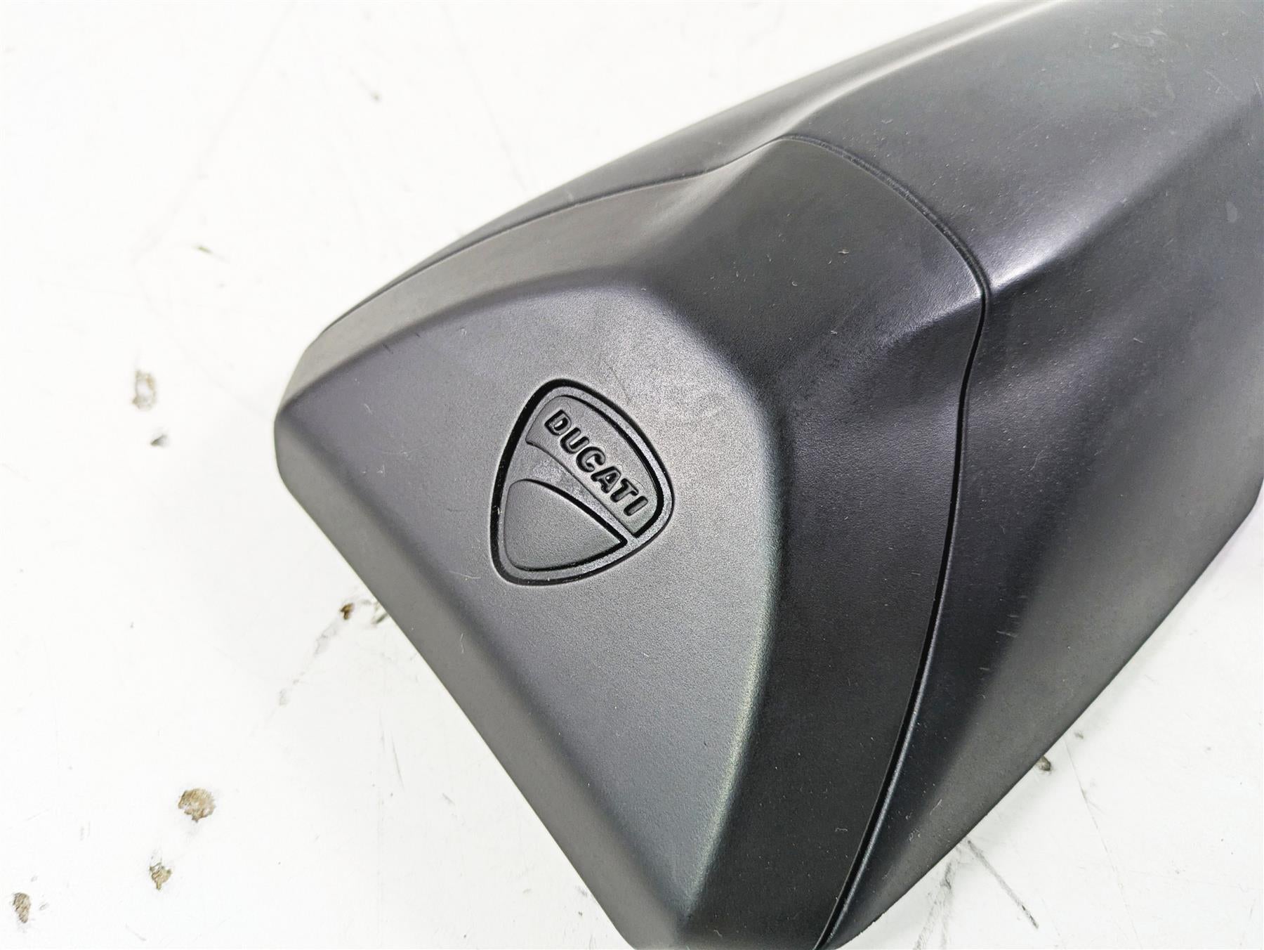 2015 Ducati Panigale 1299 S Rear Passenger Seat Cover Cowl 24715141A {{ shop.shopifyCountryName }} - Mototech271