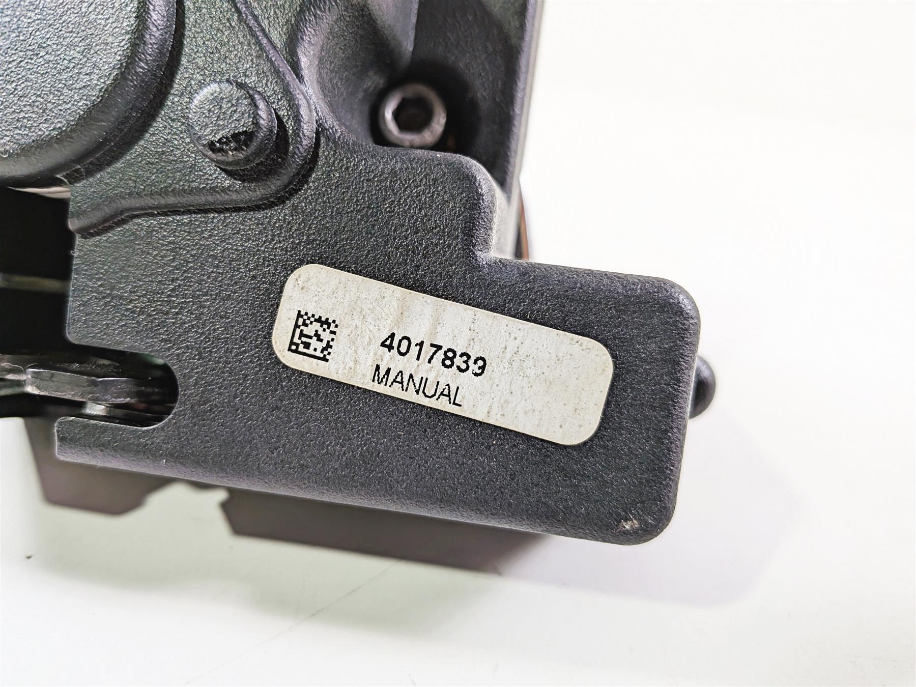 2020 Indian Challenger Limited Left Manual Saddle Bag Lock Latch 4017839-Mototech271