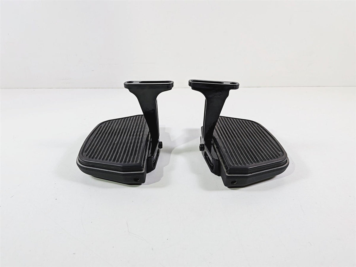 2014 Harley Touring FLHTK Electra Glide Rear Passenger Floor Board Set 52719-10-Mototech271